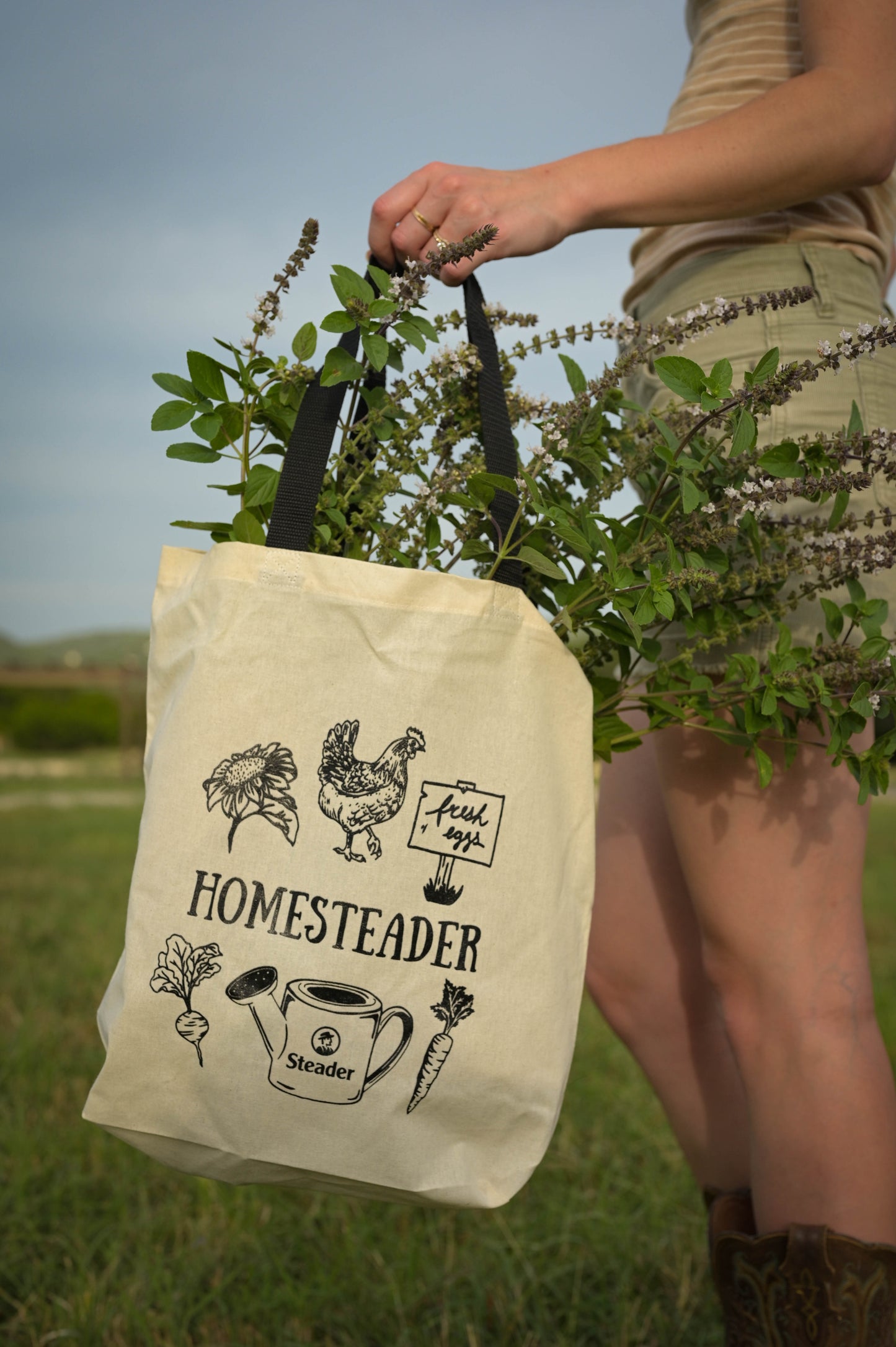 Homesteader Graphic Tote Bag with Black Handles